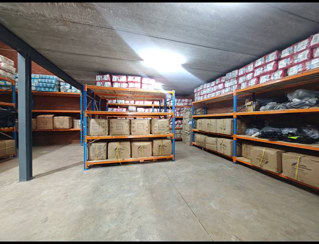 360M² WAREHOUSE TO LET IN ORMONDE